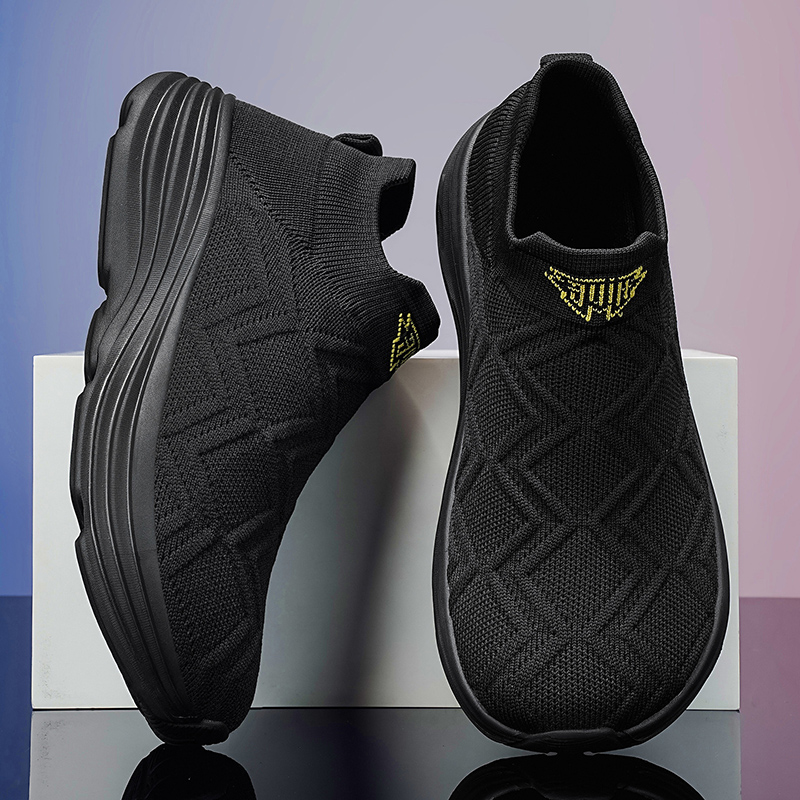 Sneaker Box - Erkekler için Ekstra Geniş Burunlu, Slip-on